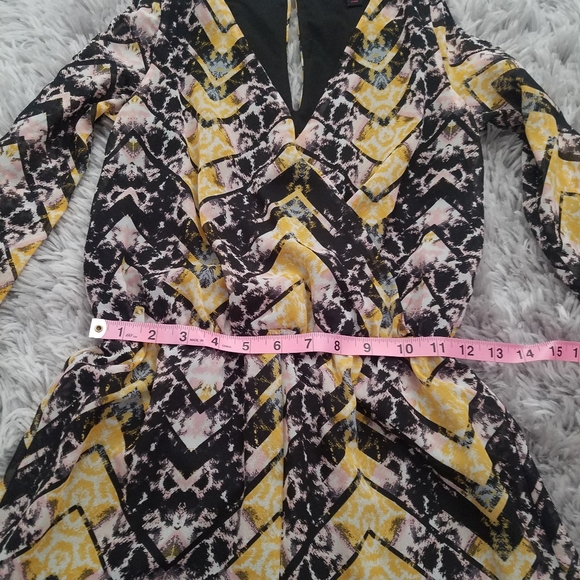 Material Girl long-sleeve romper - Picture 7 of 8